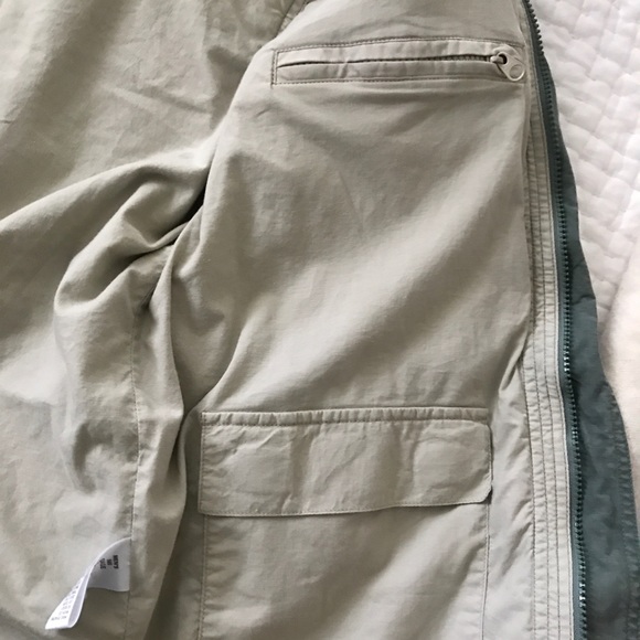 Men's Woolrich Outdoors Vest - Picture 3 of 5